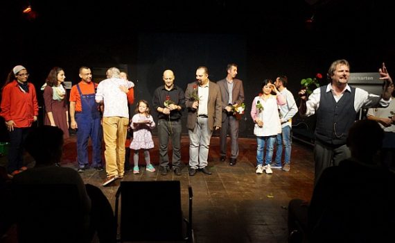 Premiere Faust Hannover 2016 - Am Bahnhof - Szene 8
