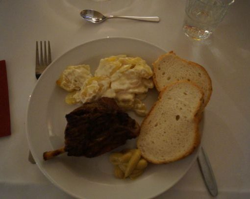 Martin-Luther-Abend - Tafelfreuden mit Schweinshaxen
