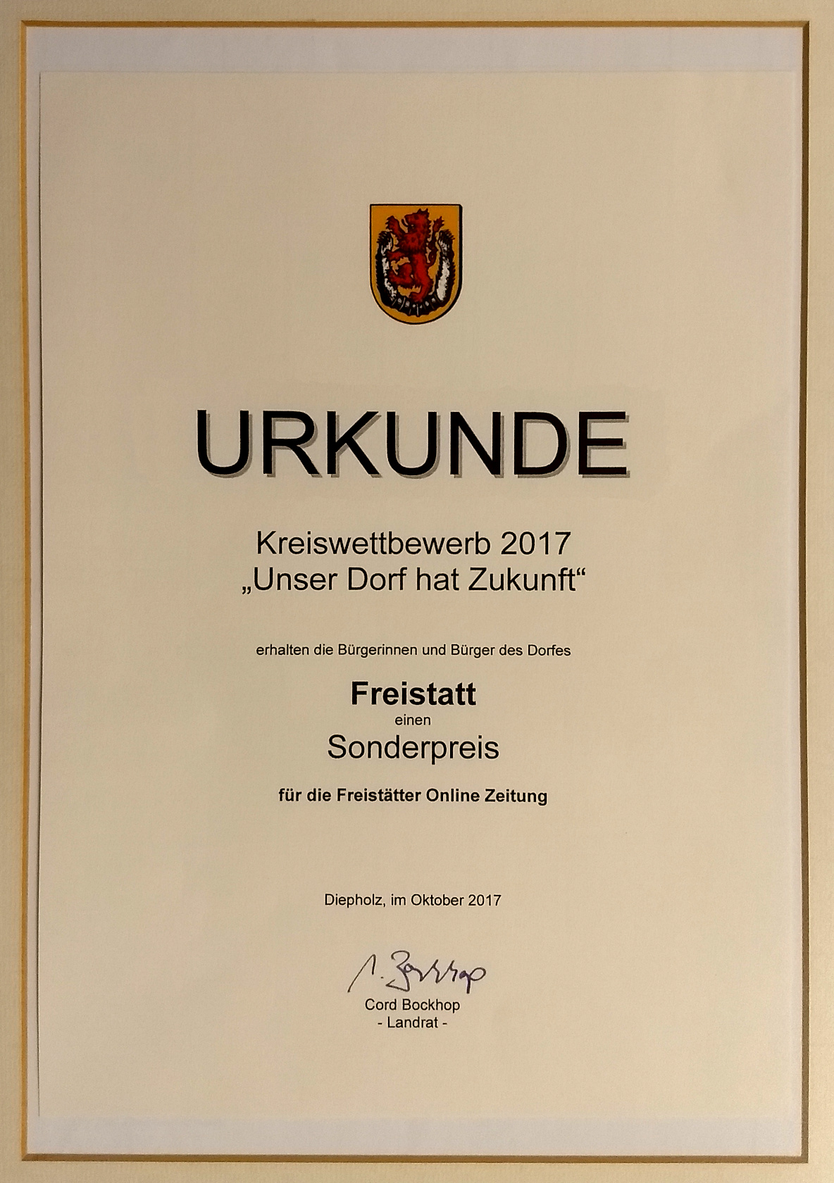 Preisverleihung Heiligenloh - Urkunde zum Sonderpreis der Redaktion