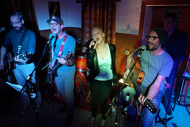 3 Sekunden Safran feat. Conny - Gasthaus Peitsche in Wechold3 Sekunden Safran feat. Conny - Gasthaus Peitsche in Wechold