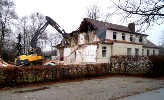 Bethel im Norden modernisiert - Abriss Alte Schlosserei - 10. Jan. 2017