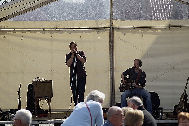 "Backyard Devils" Bluesband vor dem "Zu Amtsschimmel"