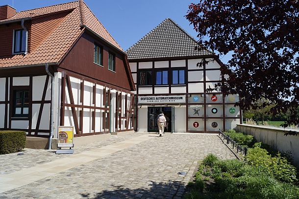 Eingang zum Deutschen Automatenmuseum