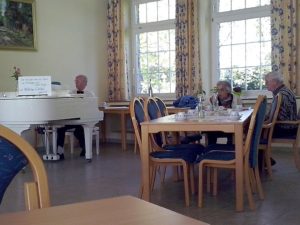 Cafehausmusik mit Eberhard Brünger im Alten Speisesaal Heimstatt - Jahresfest 2016