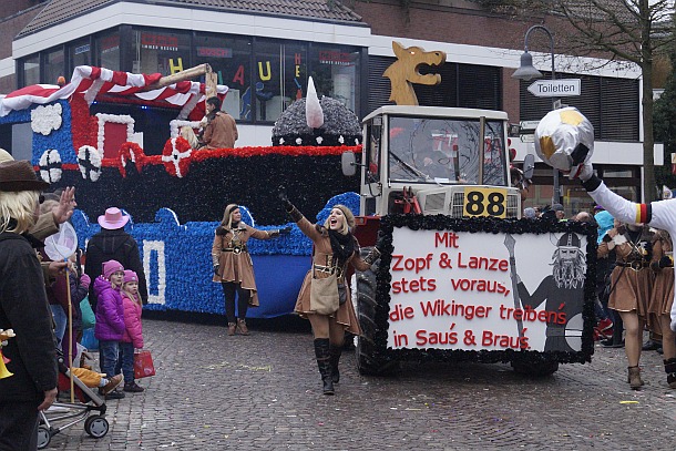 Helau in Damme - Karnevalsumzug 2016 Helau in Damme - Karnevalsumzug 2016