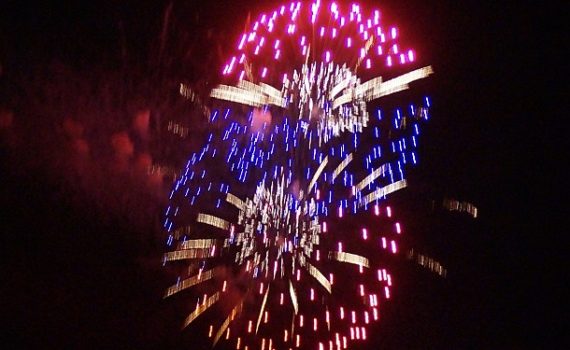 Höhenfeuerwerk bei „Dümmer brennt“ 2017