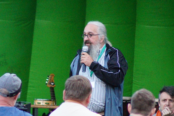 Grußwort von Michael (Armutsnetzwerk)
