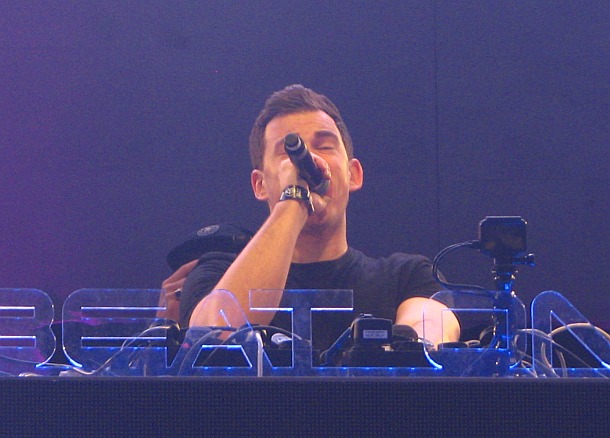 Hardwell ist auch gesanglich eine Klasse für sich