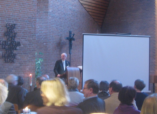 Christian Sundermann beim Jahrestreffen des Kirchenkreises Diepholz