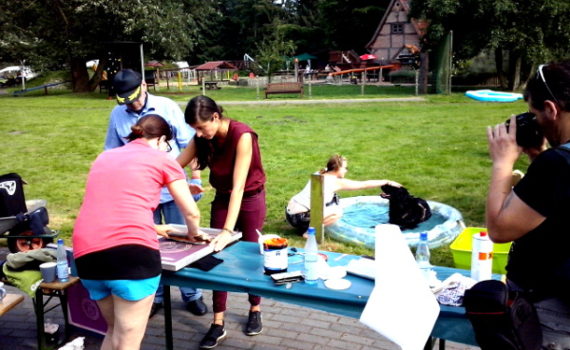 Siebdruck-Workshop: Beim Weiterdrucken