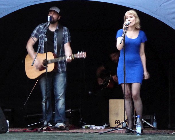 „Sinner and the Songfighter“ („akoestische popsongs“ aus NL) beim Sommercamp Freistatt 2016