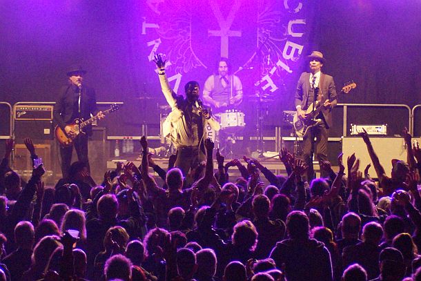 Vintage Trouble am 11.06.2016 in Twistringen