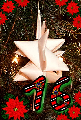 Das sechzehnte Türchen - Weihnachtsstern der Weihnachtskrippe in der Zionskirche Bethel