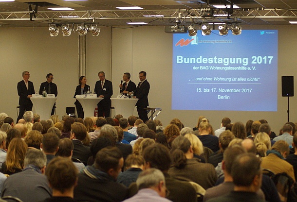 Podiumsdiskussion bei der Bundestagung 2017 der BAG-Wohnungslosenhilfe