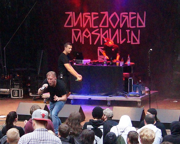 Zugezogen Maskulin - Afdreit & Buten 2016
