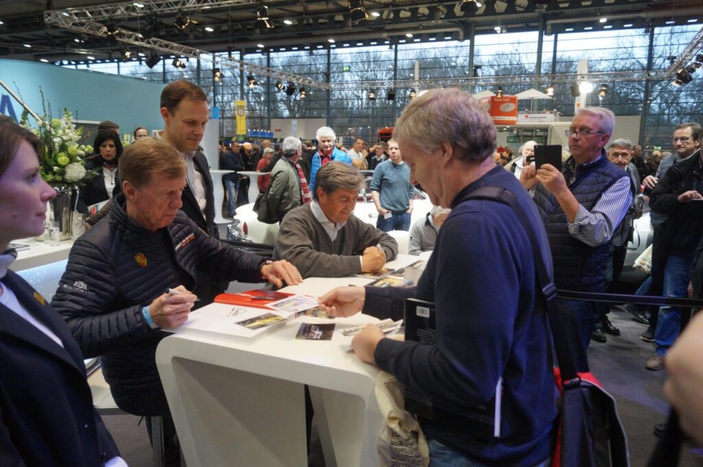 Autogrammstunde mit Walter Röhrl und Christian Geistdörfer