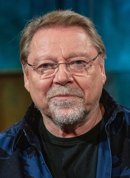 Die wollen nur spielen - Komödie von Jürgen von der Lippe