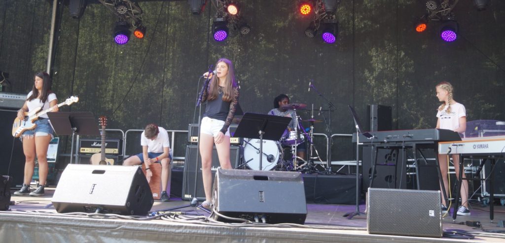 Schulband des Twistringer Hildegard von Bingen Gymnasiums - Ziegelei Open Air 2018 - Twistringen - 09.06.2018