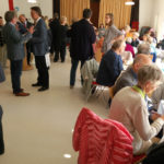 Abschied Pastorin Julia Mueller, Michaelisgemeinde DH - Gespräche beim Kaffee