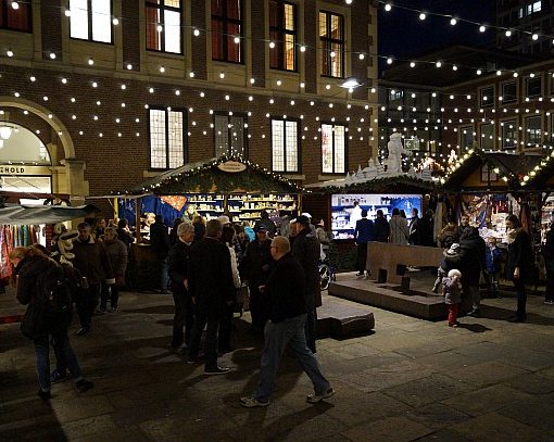 Weihnachtskalender 2015 - Rathaus-Weihnachtsmarkt Münster