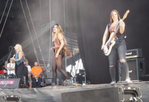 Thundermother beim RELOAD Festival 2019 (1)