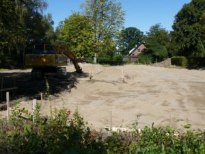 Baggerarbeiten für Freistatts neues Altenhilfezentrum (1)