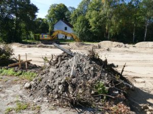 Baggerarbeiten für Freistatts neues Altenhilfezentrum (3)