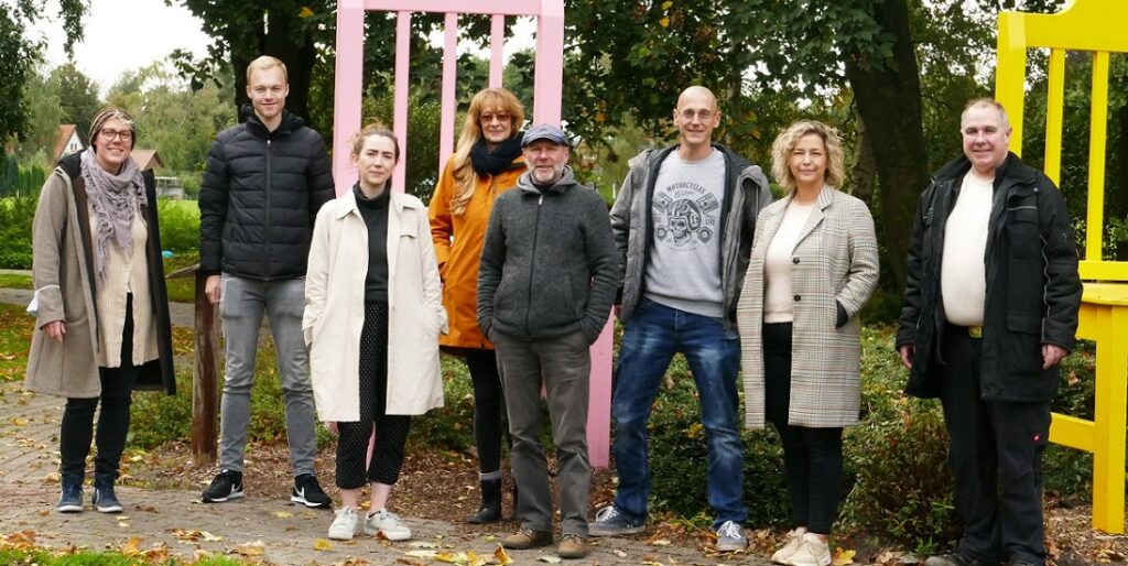 Treffen der Vertreter*innen der Modellprojekte: Sabine König-Spata, Markus Feßke und Melinda Staar, Hannover | Arthur Selzer und Jan Kettler, Lingen | Nicole Hartmann, Osnabrück | Rona Schlagelambers und Oliver Raddatz, Freistatt