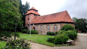 Tagung der ev. Kirche Lüneburg mit der Selbstvertretung (SwM e.V.) - Tagungsort an der Kirche St. Willibrord in Neetze