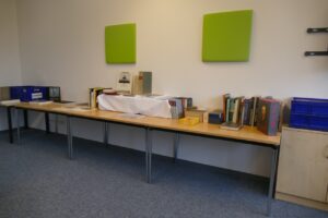 Eine Auswahl von ausleihbaren Büchern, zur Verfügung gestellt vom Lions Club Sulingen