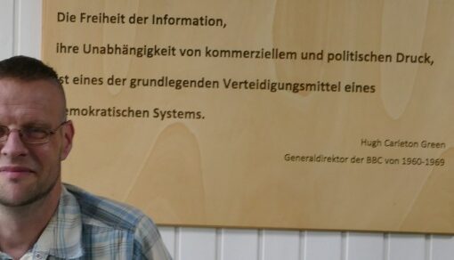 Header Benjamin im Radiostudio
